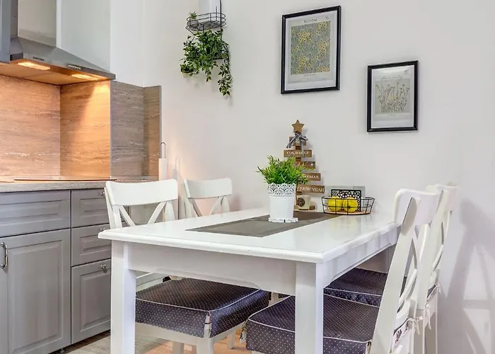 Apartment Sweet Family At Grand Monastery