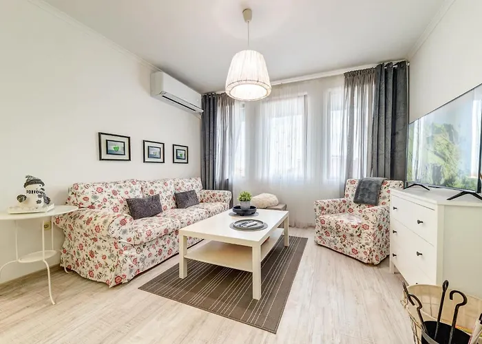 Apartment Sweet Family At Grand Monastery *